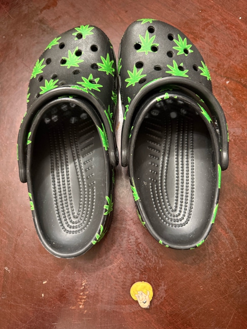 CROCS Black Clogs with Bright Green Leaf - Picture 2 of 4